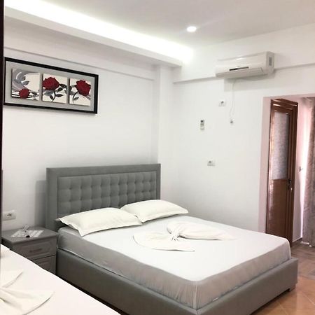 Eraldo Brahimi Apartaments Ksamil Exterior foto