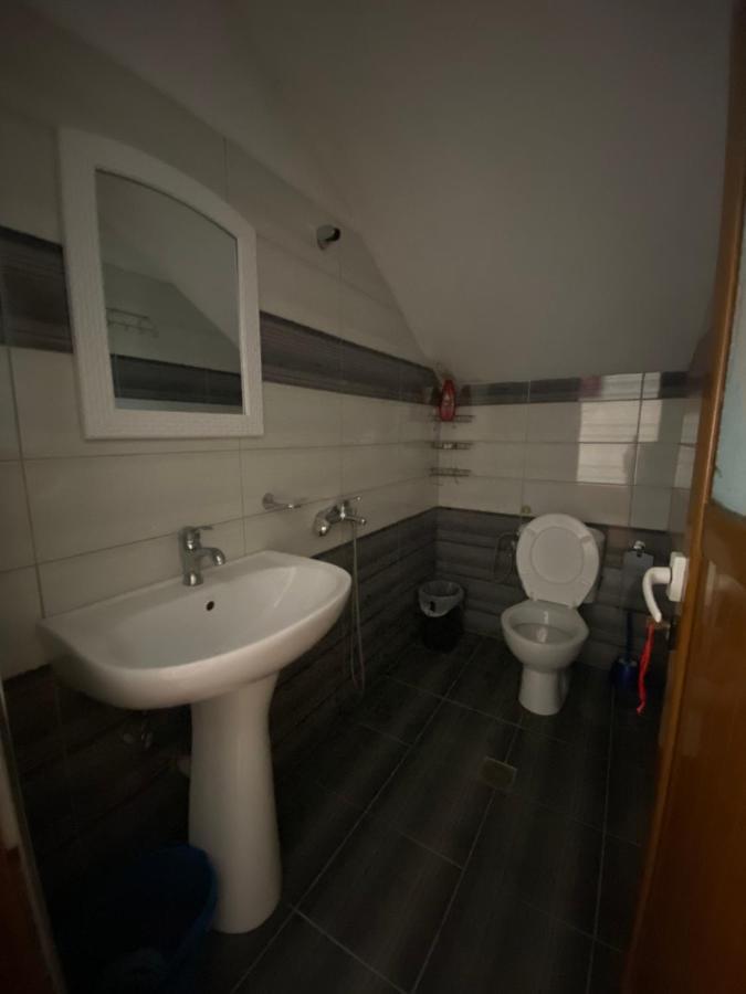Eraldo Brahimi Apartaments Ksamil Exterior foto