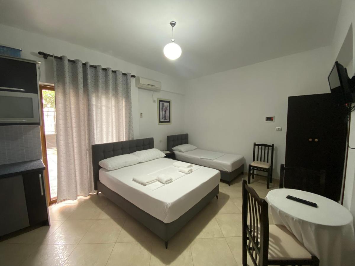 Eraldo Brahimi Apartaments Ksamil Exterior foto